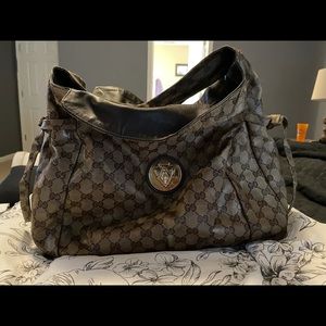 Gucci shoulder bag